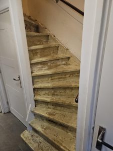 Voor de traprenovatie